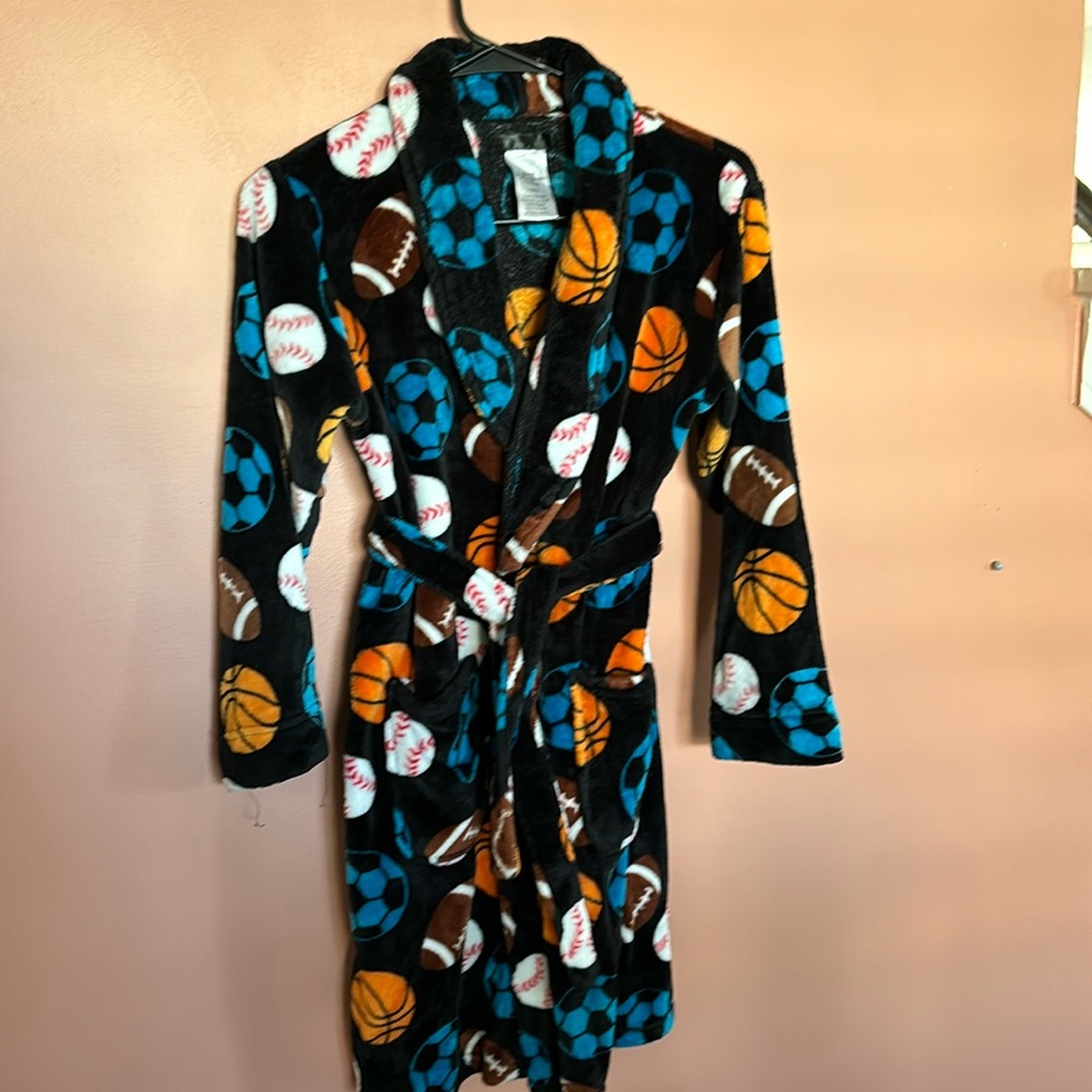 Boys comfy robe - sports print L12-14